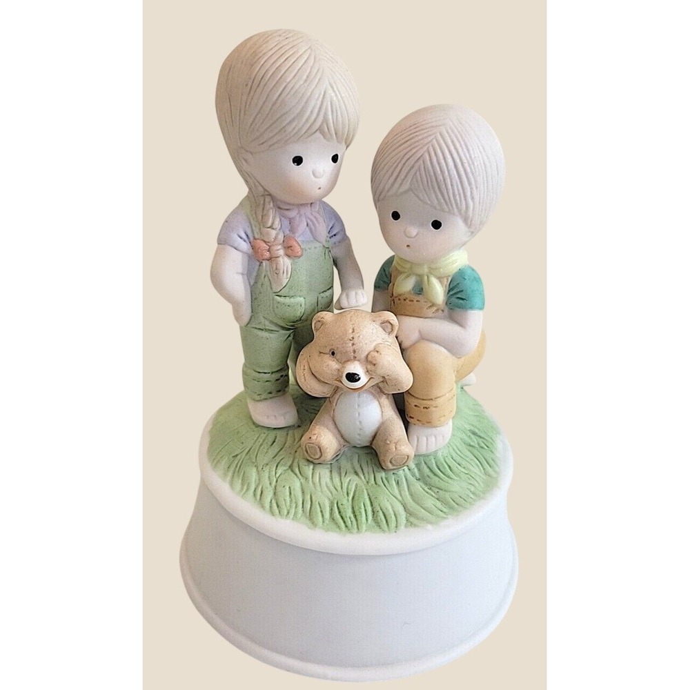 Mann Musical Figurine Vintage 1982 Children with Teddy Bear Pastel Decor Multi